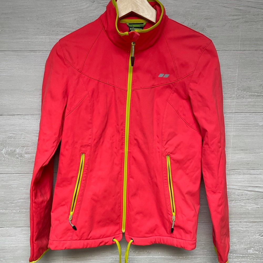 | Köppen | running jacket. Size S.